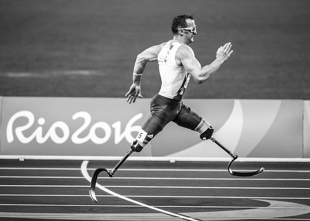 Action Adult Paralympics Prosthetic  - Pexels / Pixabay